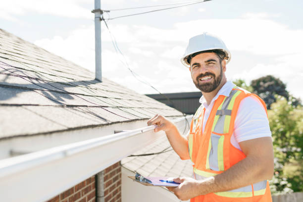 Best Roof Gutter Cleaning  in Magalia, CA